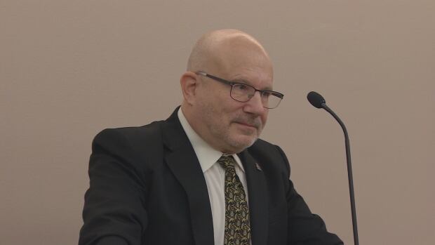 Dr. Peter Collins, Forensic Psychiatrist