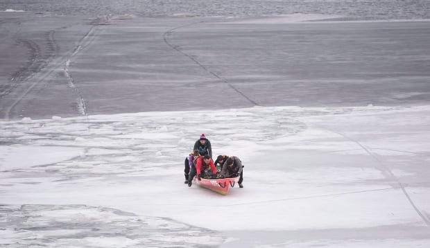 Travel Log Ice Canoeing