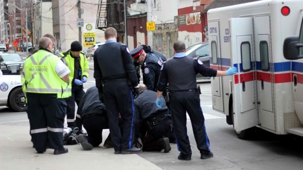 Toronto police Taser arrest