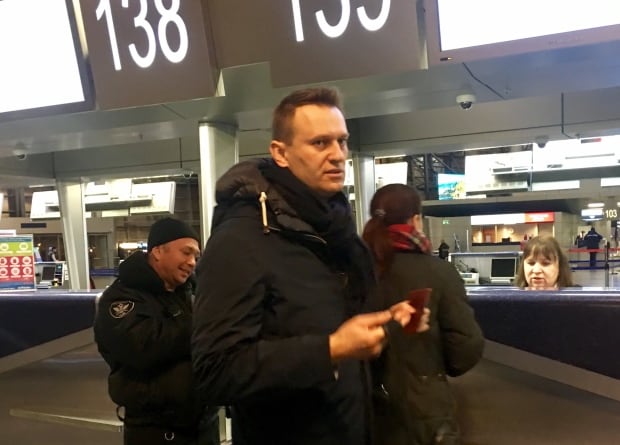 Navalny at Moscow's Vnukovo Airport