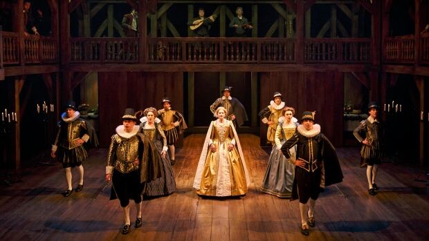 tom hendry warehouse theatre set