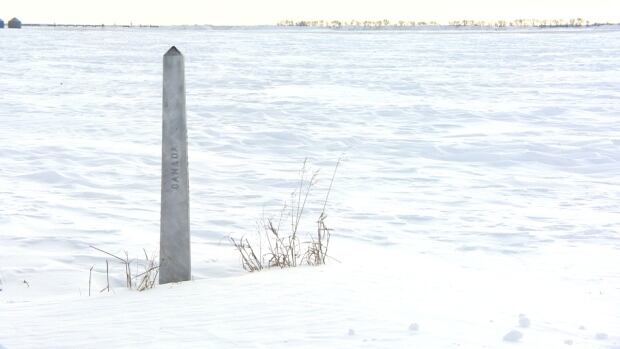 Emerson border crossing, Canada marker