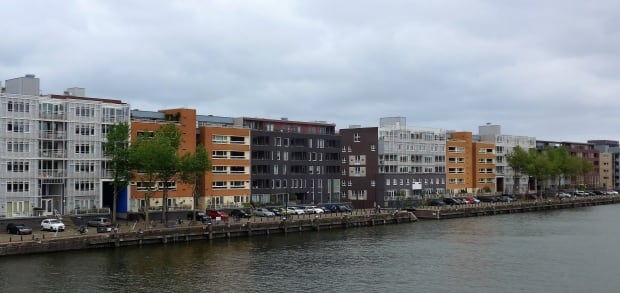 Amsterdam apartment Geller