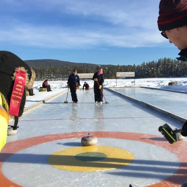 Watson Lake Outdoor Bonspiel
