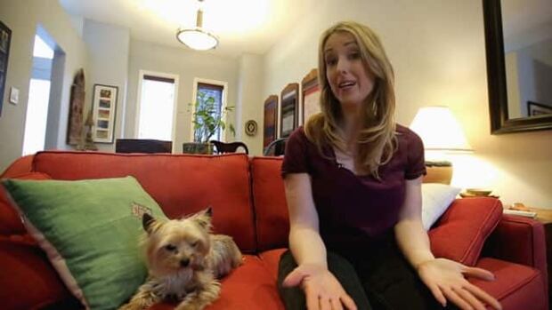 No Fixed Address How I Became A 32 Year Old Couch Surfer Cbc News
