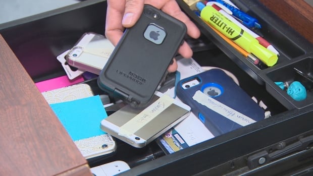 Cellphone drawer