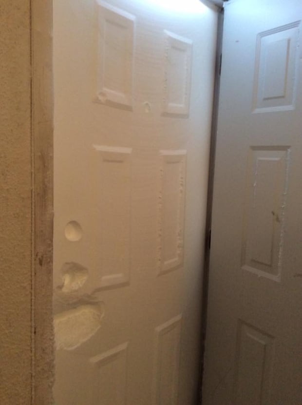 Coral Harbour Door Blizzard