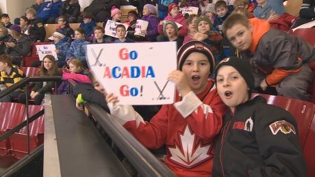 The Acadia Axemen had some supporters in Fredericton Thursday as they posted an opening game upset of the University of Alberta Golden Bears. nb-acadia-supporters