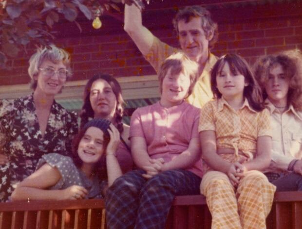 patti-kay hamilton family
