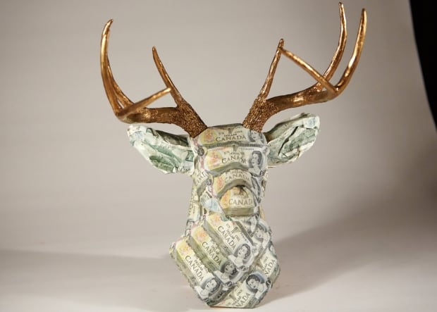 money taxidermy buck
