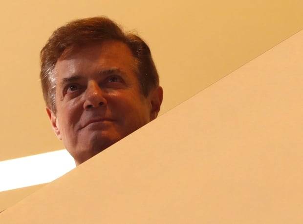 Manafort looking down
