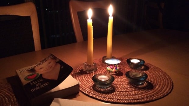 Pakistan joins world community in observing Earth Hour Pakistan joins world community in observing Earth Hour