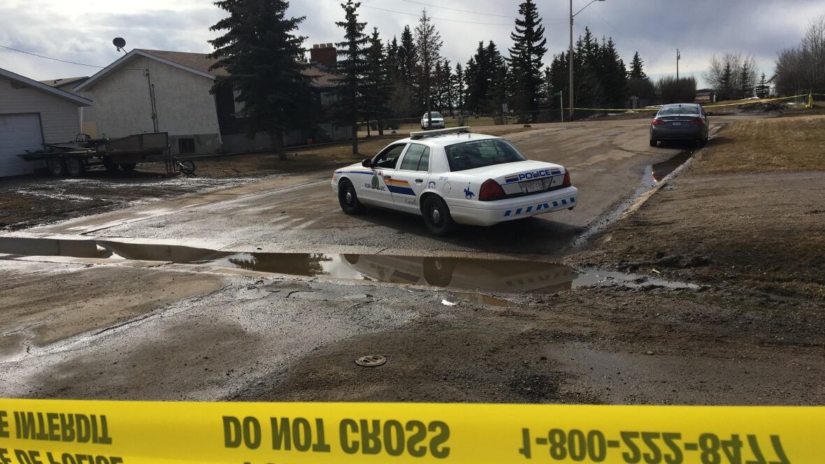 Man charged with two counts of 2nd-degree murder in Chipman
