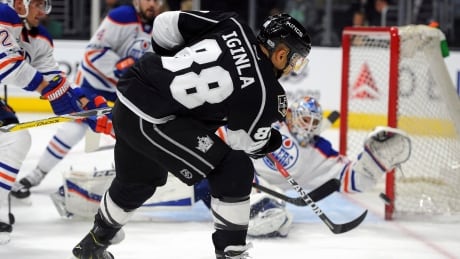 Los Angeles Kings right wing Jarome Iginla has his shot blocked by Edmonton Oilers goalie Cam Talbot during the second period of Tuesday's 6-4 Los Angeles win. Oilers KIngs Hockey