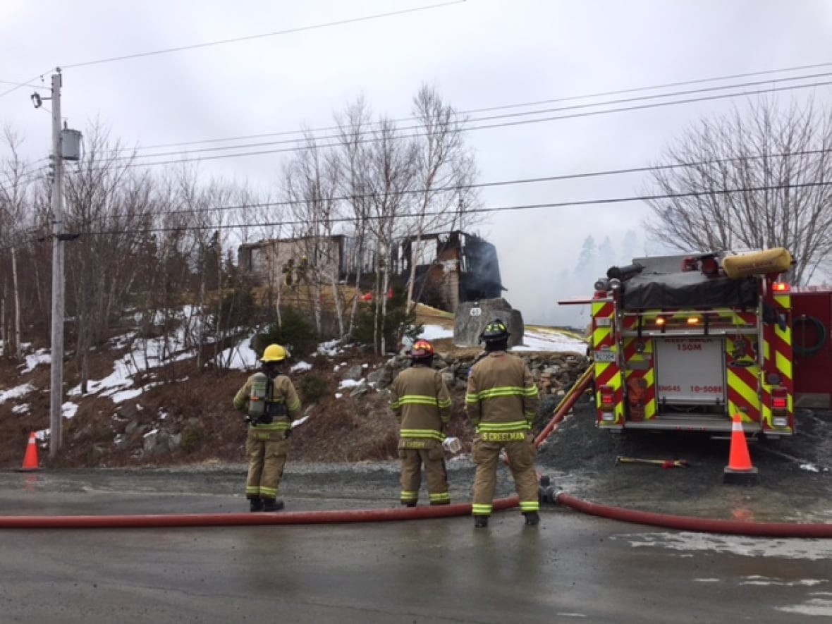 Quickmoving blaze guts Fall River home CBC News