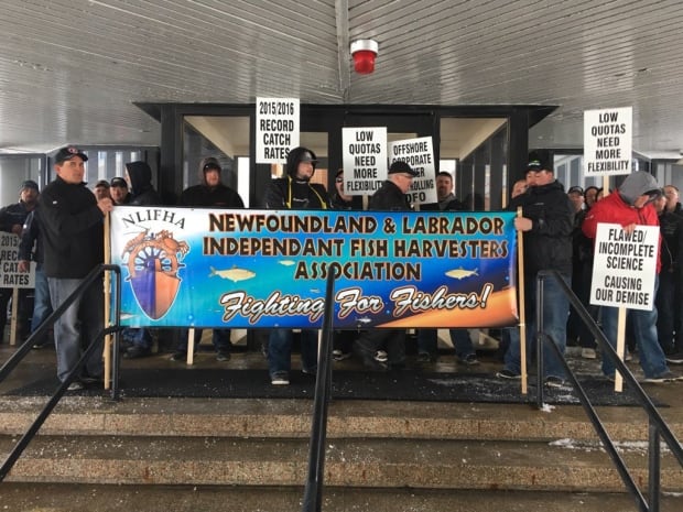 DFO White Hills protest fish harvestors
