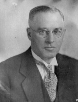 si-william-macmillan