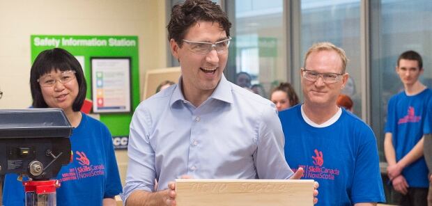 NS Trudeau 20170407