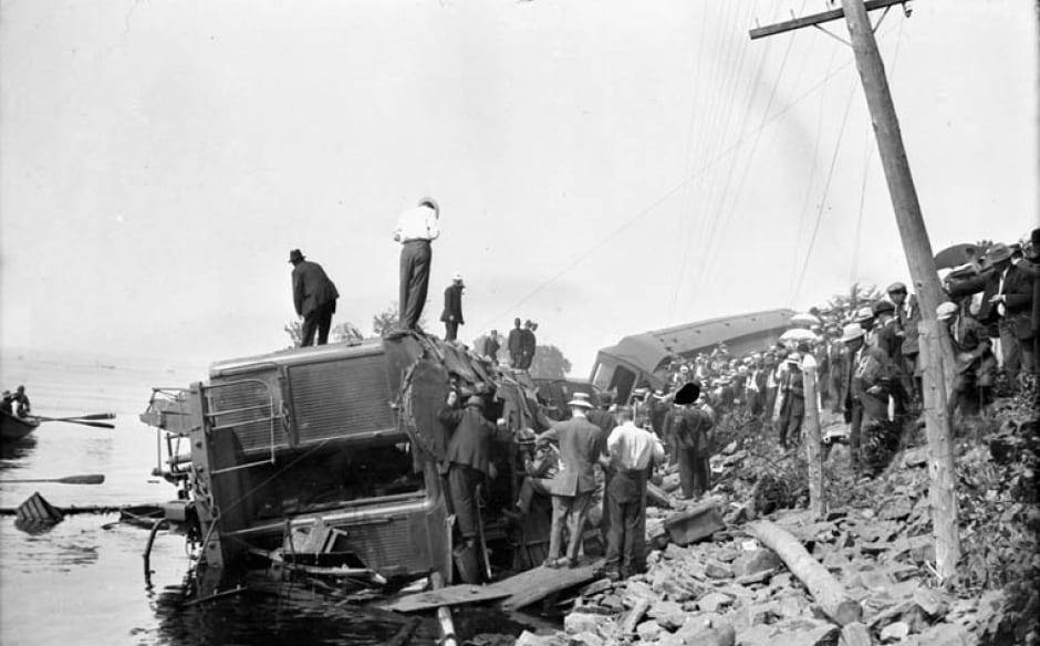 Ottawa train wreck 1913