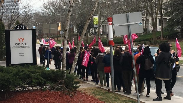Canadian Hearing Society worker strike ends as tentative agreement ratified