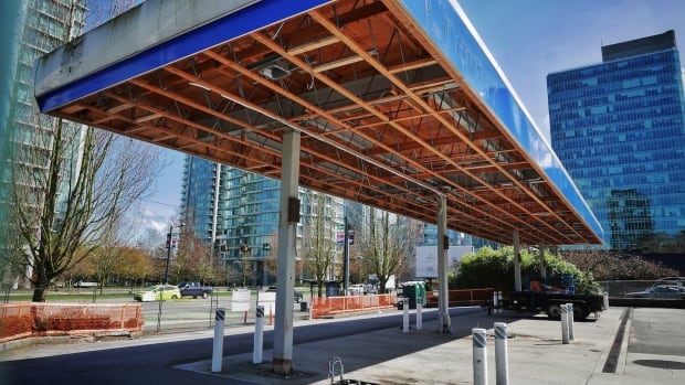 Gas stations closing