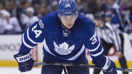 Auston Matthews will look to score his first playoff goal for the Toronto Maple Leafs in Game 3 Monday night. HKN Leafs Matthews Breaks Out 20170417