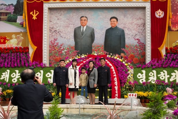 pyongyang family portrait