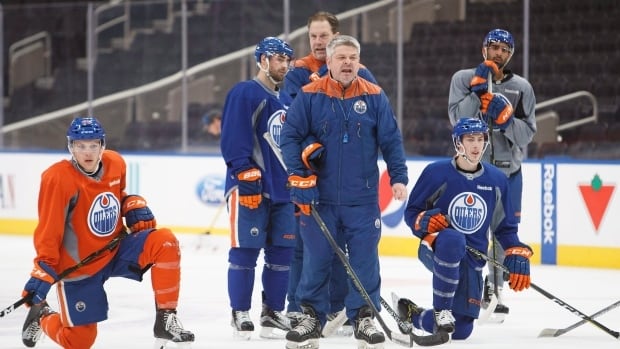 Oilers look to regroup after 7-0 loss in game 4