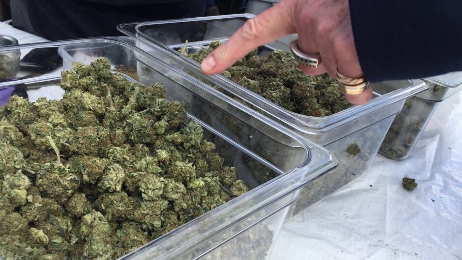 Vancouver 4/20