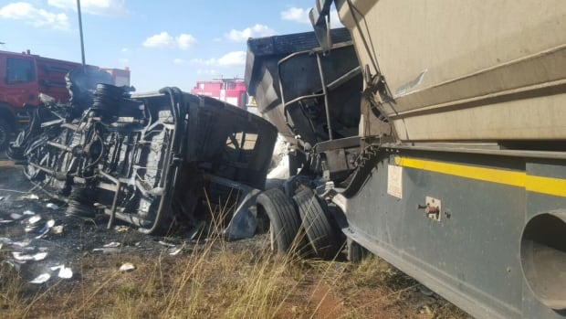 south-africa-bus-crash-children