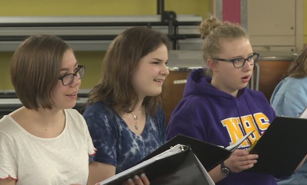 Students nepean high school melanie brochu
