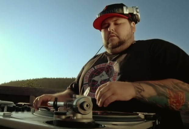 DJ IV
