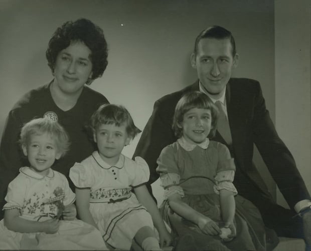 Robbie family portrait