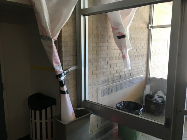 Leaking roof, MUN