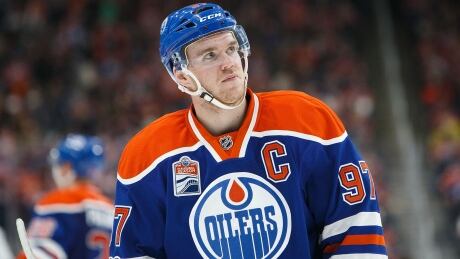 Oilers coach Todd McLellan says Connor McDavid was named captain to show the confidence the organization had in him, and also to set high expectations. 95298275