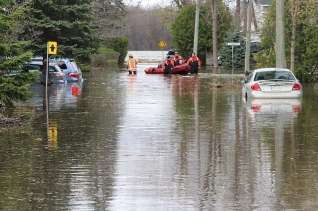 Pierrefonds flooding