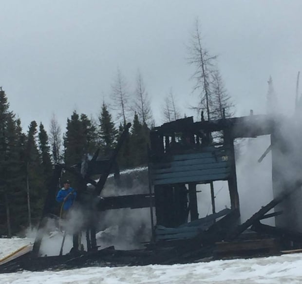 Two youths seriously hurt in early morning fire in Natuashish CBC News