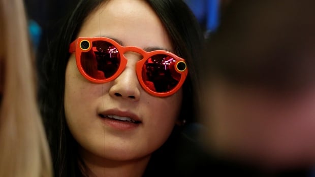https://i.cbc.ca/1.4108313.1494432193!/fileImage/httpImage/image.jpg_gen/derivatives/16x9_620/snap-ipo.jpg