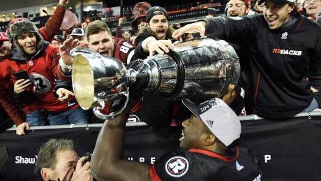 The Redblacks say tickets for the 2017 Grey Cup are moving at a brisk pace, with fewer than 6,000 tickets remaining for the 105th Grey Cup, which will be held Nov. 26 at TD Place. grey-cup-ottawa-161127-1180