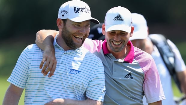 McIlroy returns with a wedding ring and new clubs in the bag