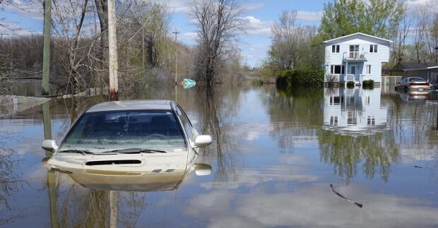 flooded car 2