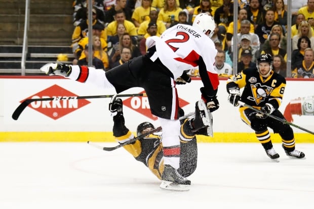 Sens' Alex Burrows sidelined by injury in Game 4