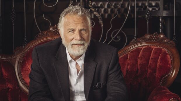 jonathangoldsmith-042714-038rt