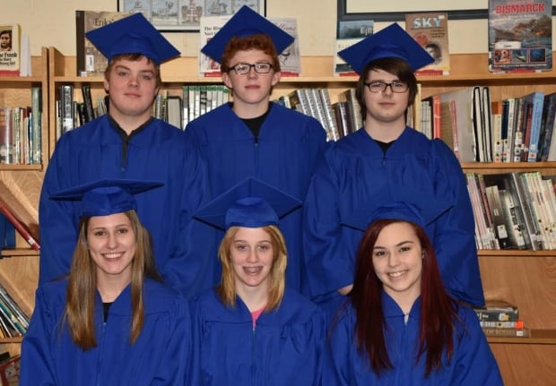 Glenwood grads, caps and gowns