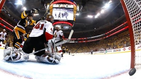 The Ottawa Senators know they have to shake off the carnage of Sunday's 7-0 defeat to the Pittsburgh Penguins if they are to extend the series to a Game 7. 700047964JH00024_Ottawa_Sen