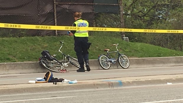 Toronto boy dies after falling off bike and into path of auto