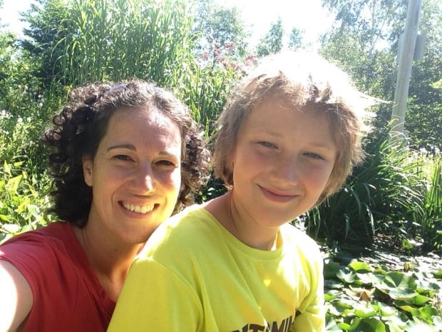 Lisa Ali and son Darian