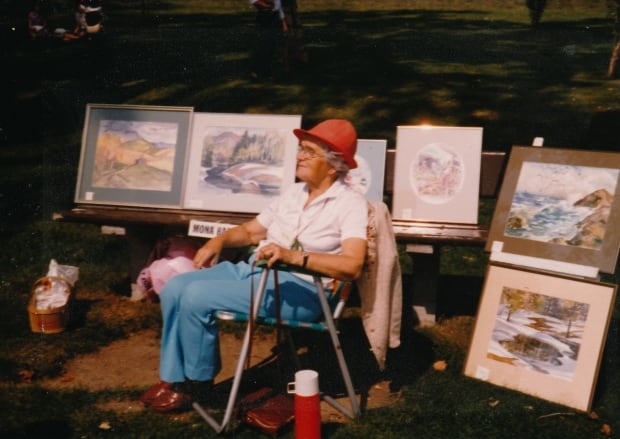 Mona Barry exhibition, 1982