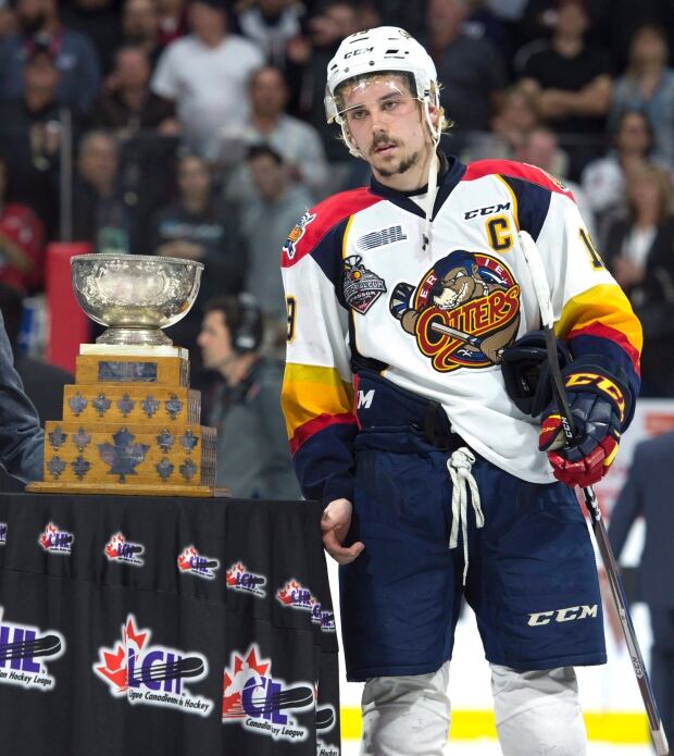dylan-strome