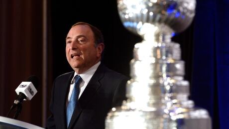 Watch live NHL commissioner Gary Bettman's news conference ahead of Game 1 of the Stanley Cup final. HKN Heritage Classic 20170317